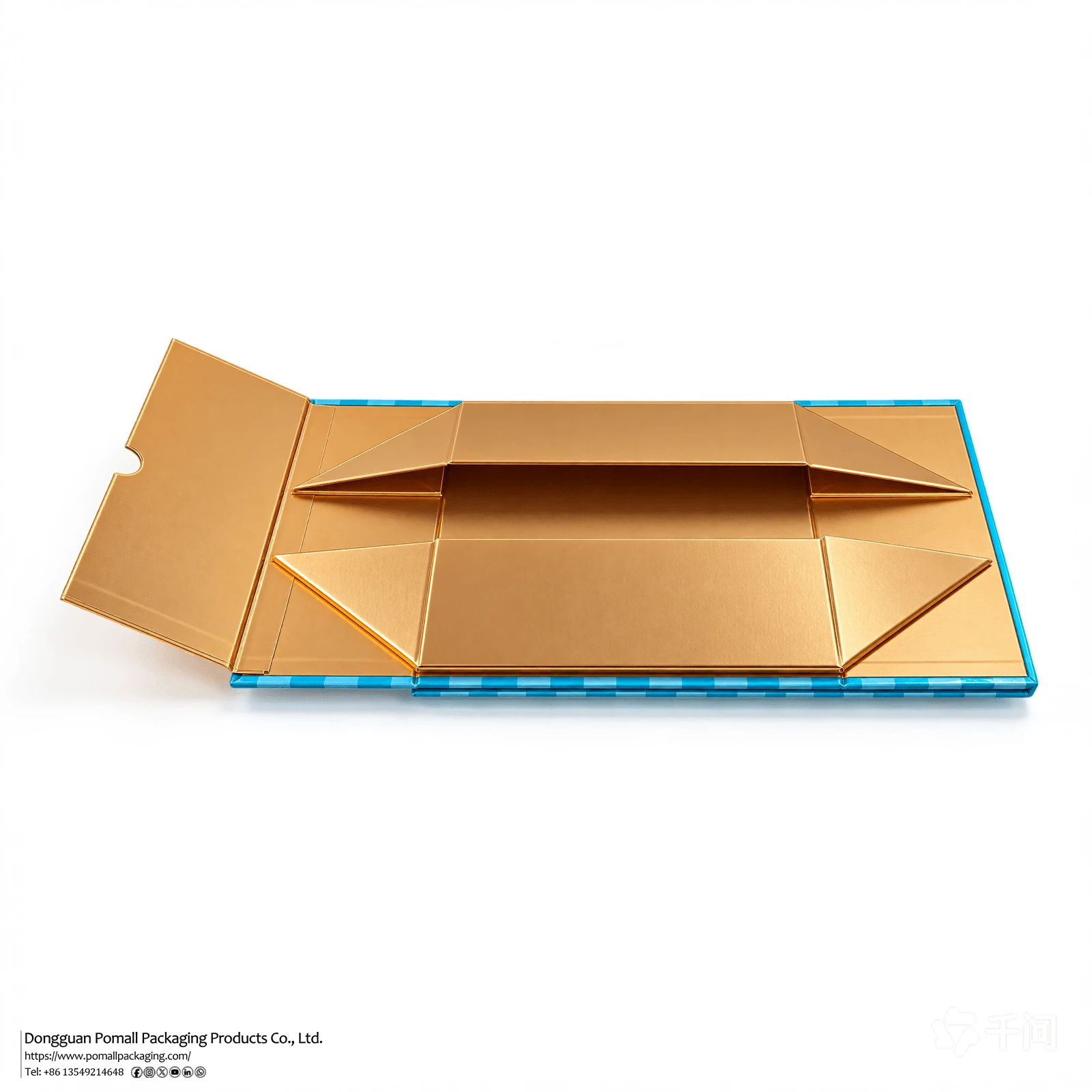 Flat-packed rigid gift box with foldable panels for easy assembly Flat-packed rigid gift box with foldable panels for easy assembly