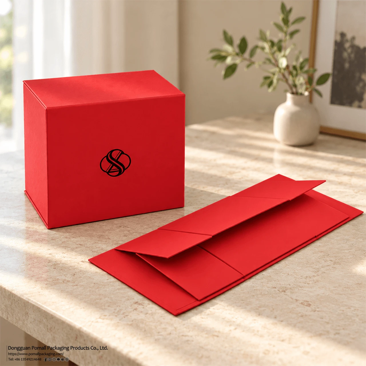 Red Foldable Apparel Gift Box